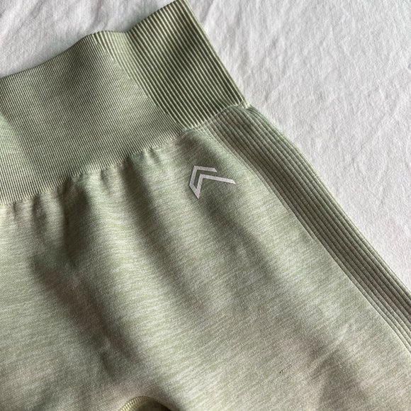 Oner Active Classic Seamless 1.0 Leggings Small Pistachio - Picture 6 of 7